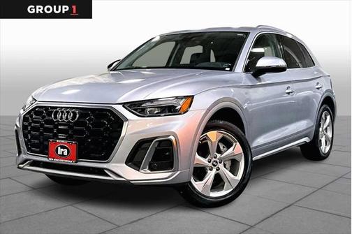 2022 Audi Q5 45 S line Premium Plus