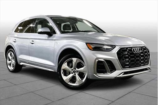 2022 Audi Q5 45 S line Premium Plus