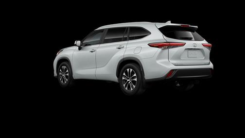 2025 Toyota Highlander XLE