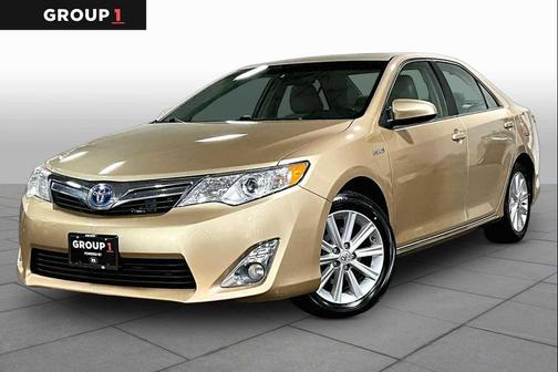 2012 Toyota Camry Hybrid XLE