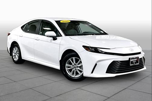 Ice Cap 2026 Toyota Camry LE