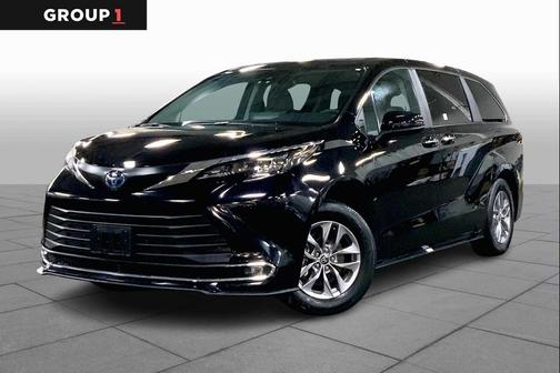 2024 Toyota Sienna XLE 7 Passenger