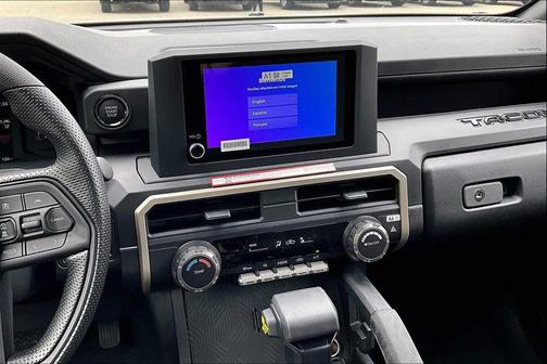 2025 Toyota Tacoma SR