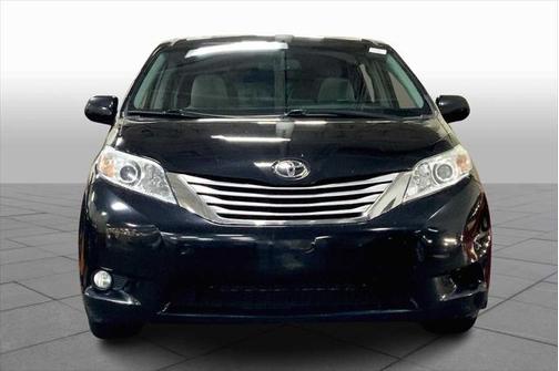 2017 Toyota Sienna XLE Premium