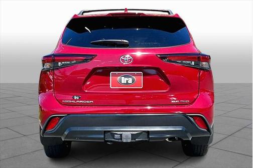 2025 Toyota Highlander XLE