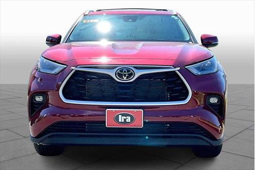 2025 Toyota Highlander XLE