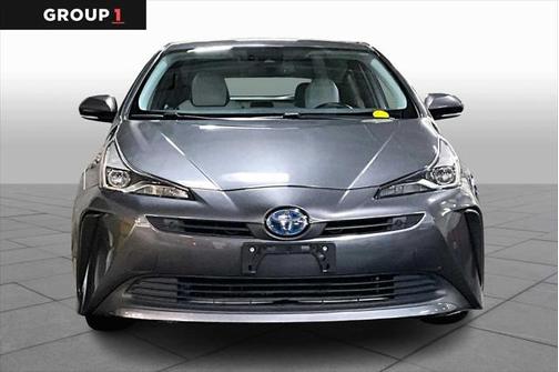 2019 Toyota Prius XLE