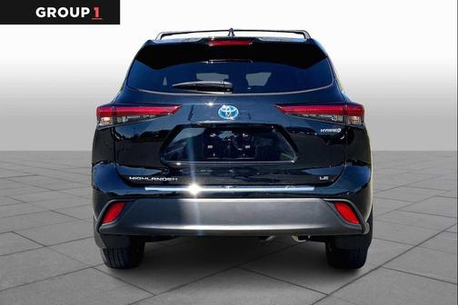 2023 Toyota Highlander Hybrid LE