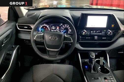 2023 Toyota Highlander Hybrid LE
