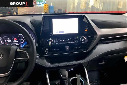 2023 Toyota Highlander Hybrid LE