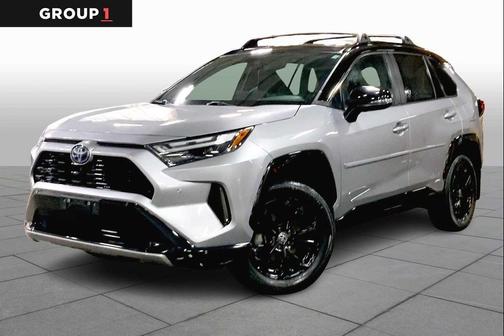 2022 Toyota RAV4 Hybrid SE