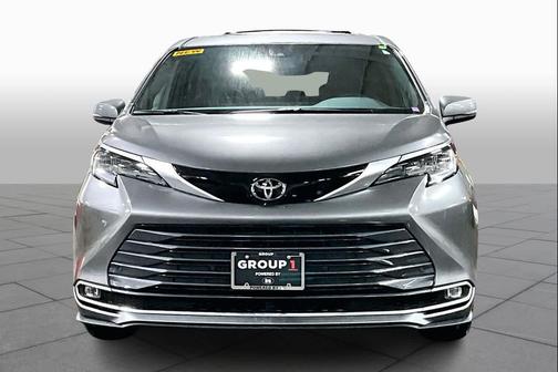 2026 Toyota Sienna Limited