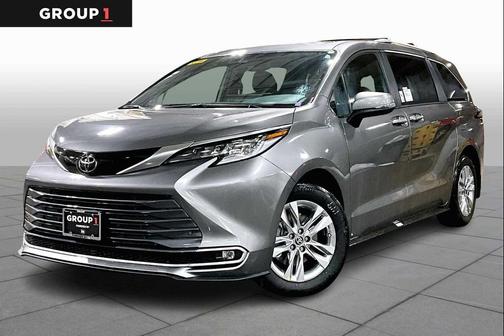 2026 Toyota Sienna Limited