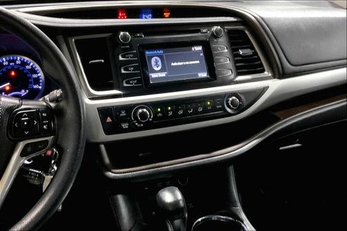 2018 Toyota Highlander LE