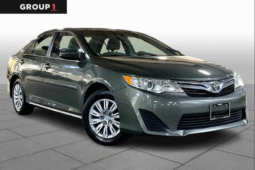 2013 Toyota Camry LE