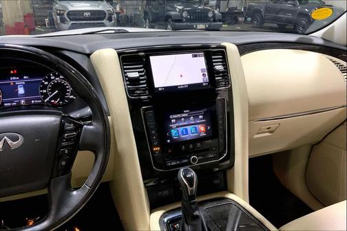 2021 INFINITI QX80 Luxe