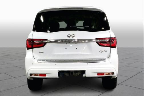 2021 INFINITI QX80 Luxe