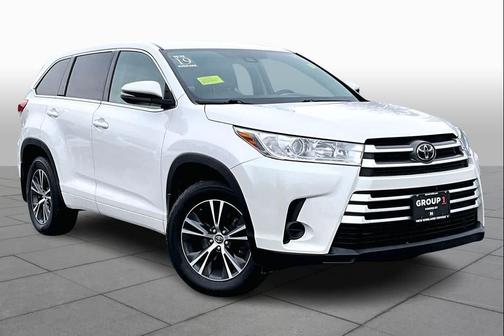 2018 Toyota Highlander LE