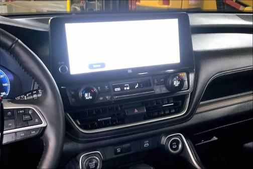2025 Toyota Grand Highlander Platinum
