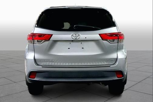 2019 Toyota Highlander LE Plus