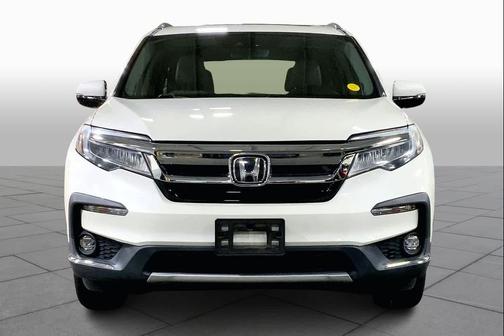 2019 Honda Pilot Touring 8-Passenger