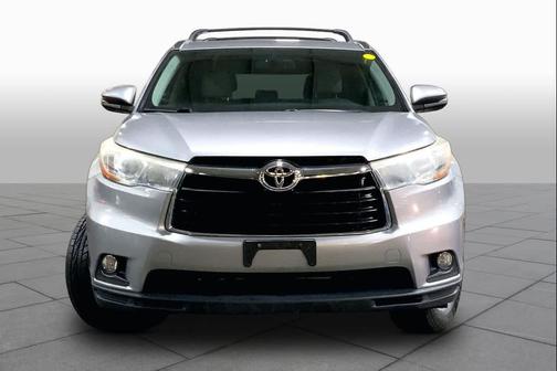Silver Sky Metallic 2015 Toyota Highlander XLE