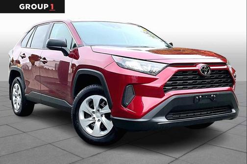 2022 Toyota RAV4 LE