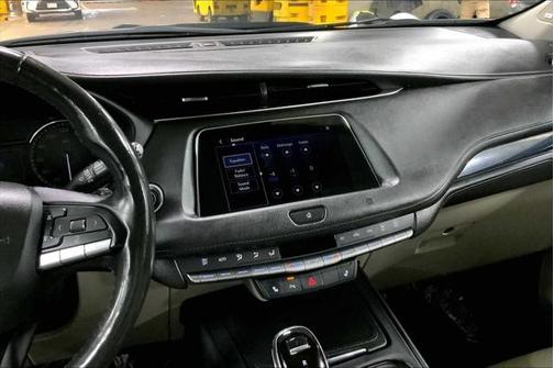 2020 Cadillac XT4 Luxury