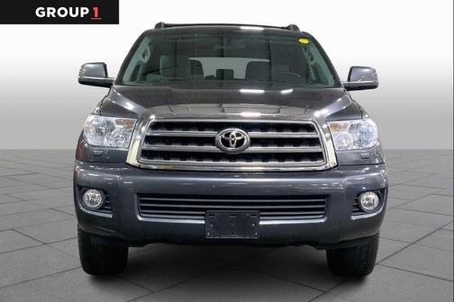 2016 Toyota Sequoia SR5