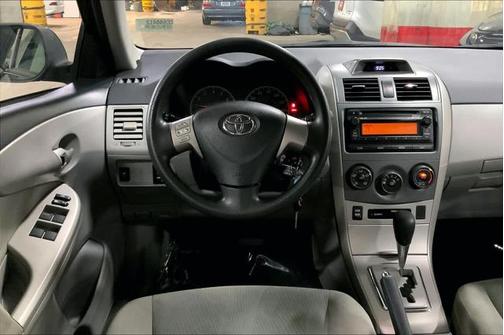 2012 Toyota Corolla LE