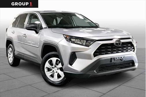 2022 Toyota RAV4 LE