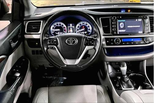 2014 Toyota Highlander Limited
