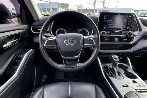 Blueprint 2022 Toyota Highlander Hybrid XLE