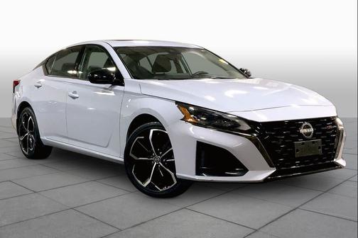Gray Sky Pearl 2023 Nissan Altima SR Intelligent AWD