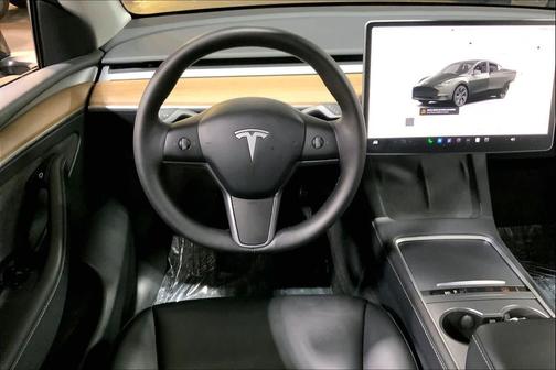 2025 Tesla Model Y Long Range Dual Motor All-Wheel Drive