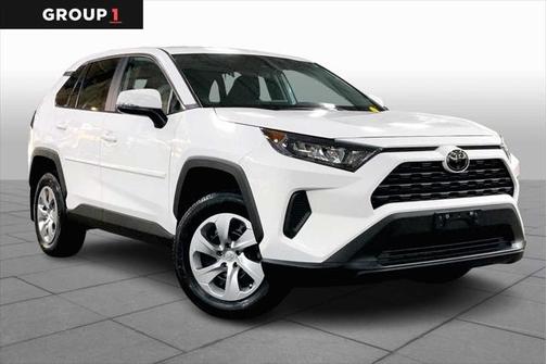 2022 Toyota RAV4 LE