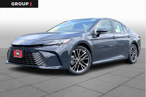 2025 Toyota Camry XLE