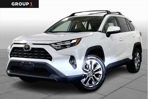 2022 Toyota RAV4 XLE Premium