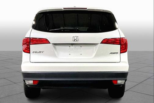 2016 Honda Pilot EX