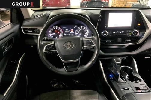 2023 Toyota Highlander LE