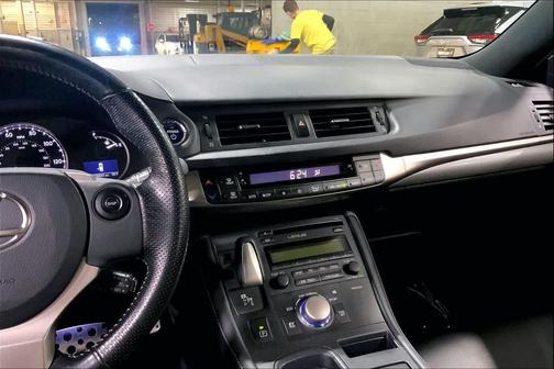 2016 Lexus CT 200h Base