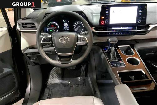 2023 Toyota Sienna XLE 7 Passenger