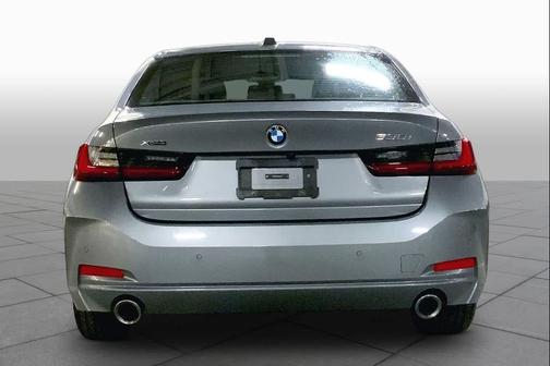 Skyscraper Grey Metallic 2024 BMW 330 xDrive