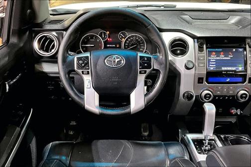 2017 Toyota Tundra Platinum