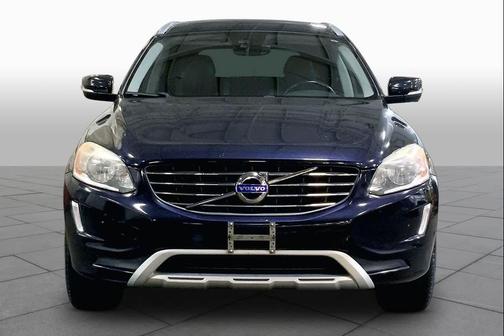 Magic Blue Metallic 2017 Volvo XC60 T5 Dynamic