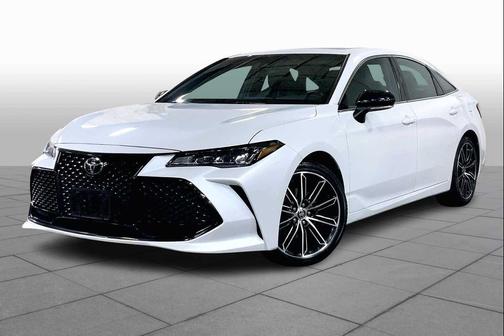 2020 Toyota Avalon XSE