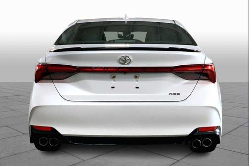 2020 Toyota Avalon XSE
