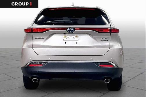 Titanium Glow 2021 Toyota Venza XLE