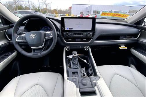 2026 Toyota Grand Highlander Hybrid XLE