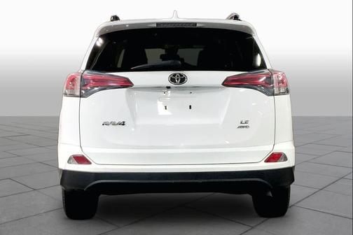 Super White 2017 Toyota RAV4 LE